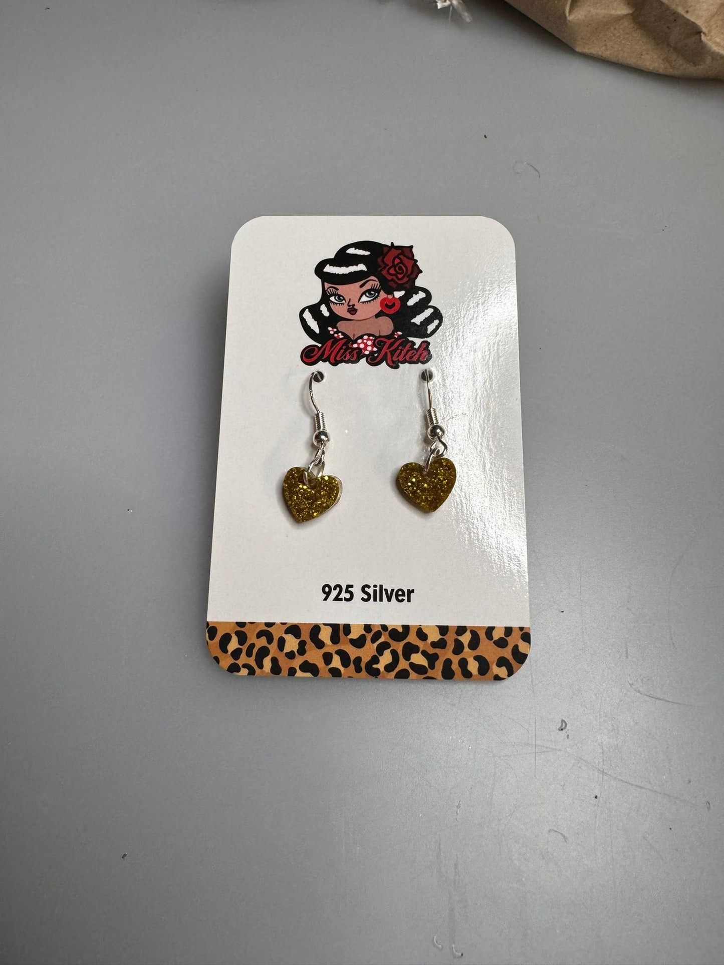 Small Gold Glitter Hearts