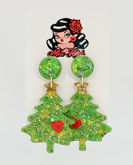 Red Heart & Gold Star Christmas Tree