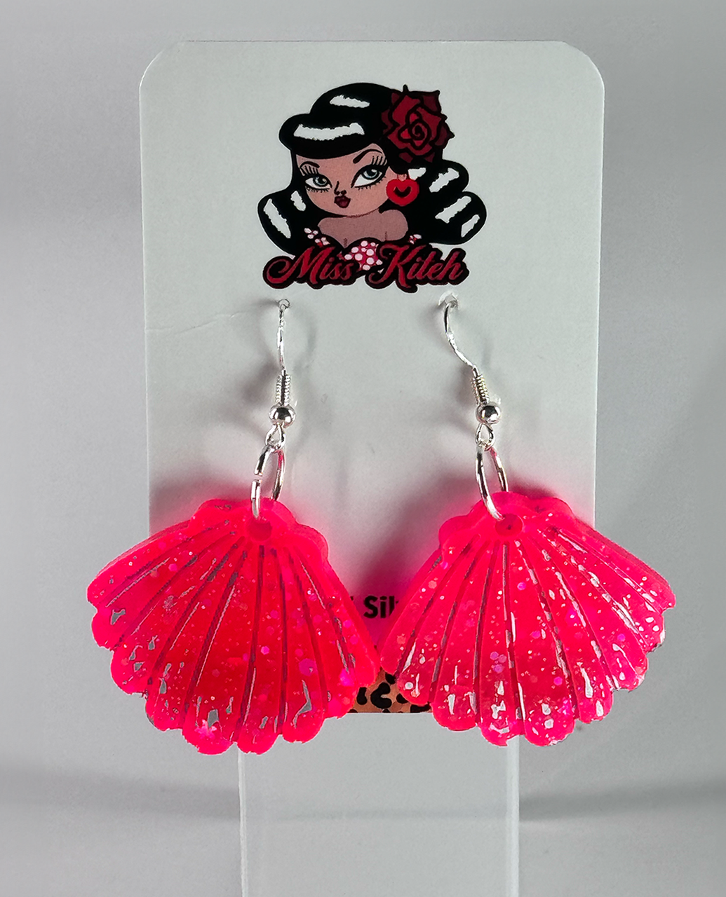 Neon Pink Shabby Chic Shell